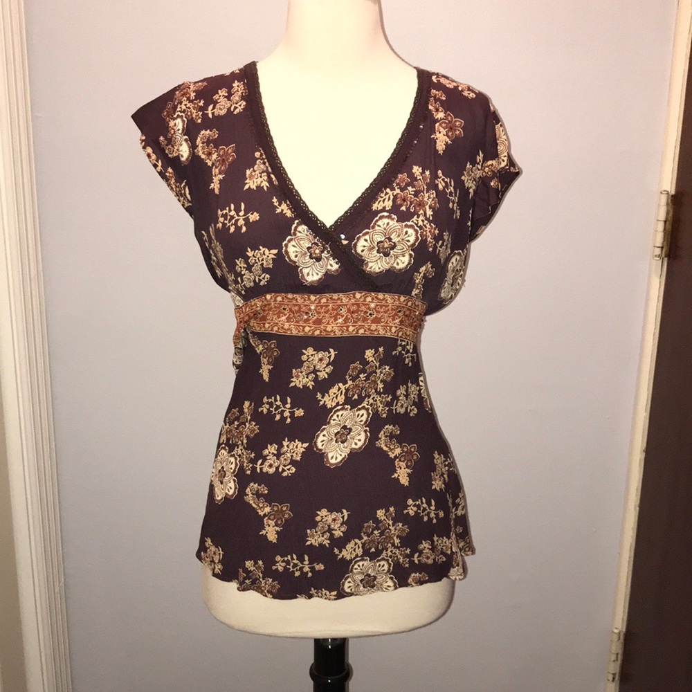 100% rayon top